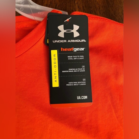 New under armor long sleeve - Picture 2 of 2